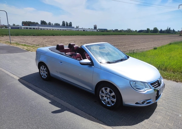 Volkswagen Eos cena 24500 przebieg: 128000, rok produkcji 2009 z Poznań małe 106